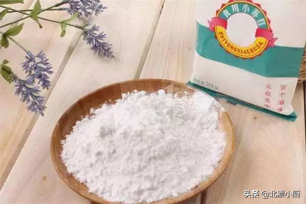 食用碱和小苏打区别你知道多少,食用碱小苏打还有什么可以去酸