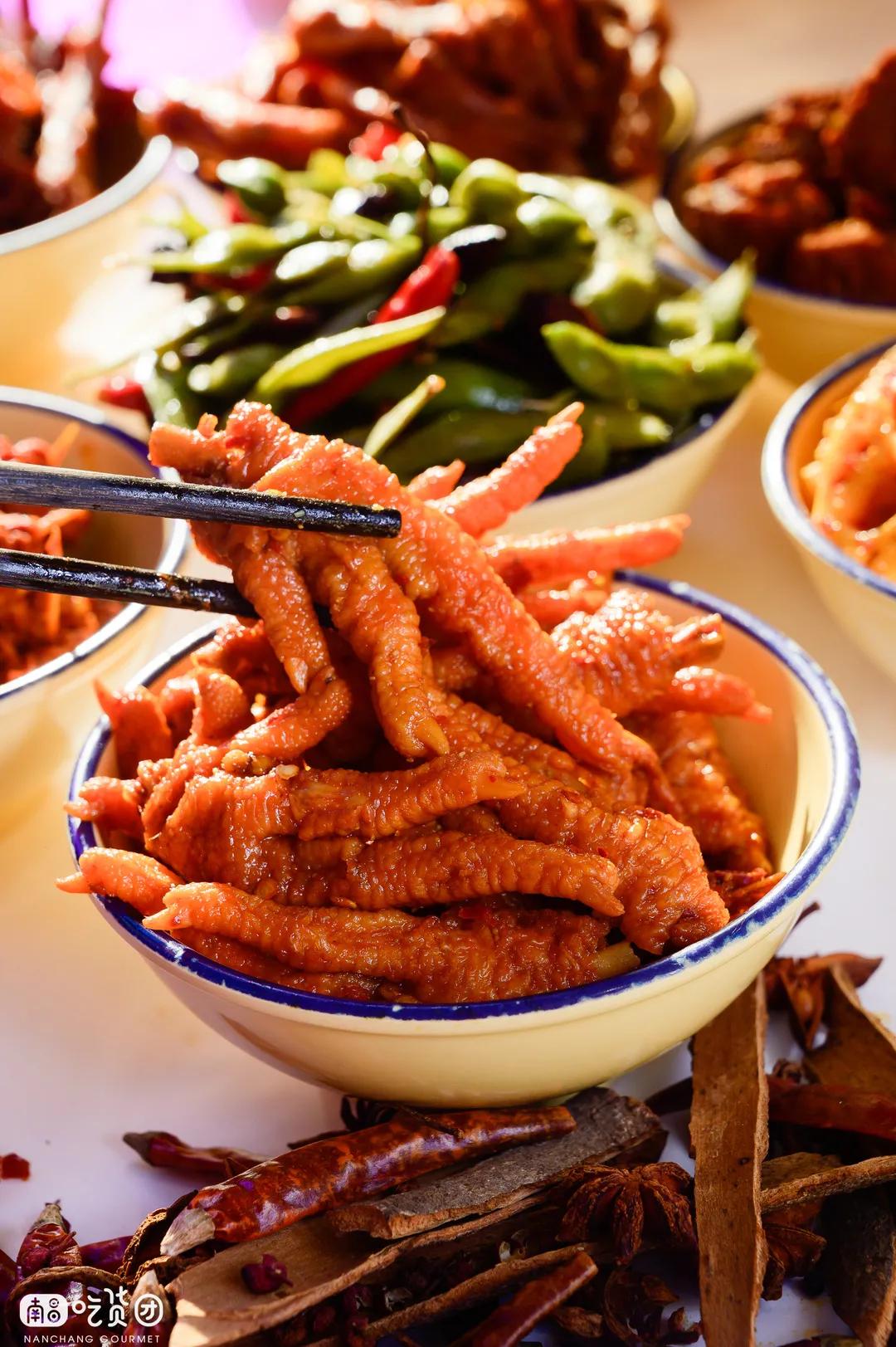 赣肴帝煌32周年庆！5折请吃招牌辣鸭脚