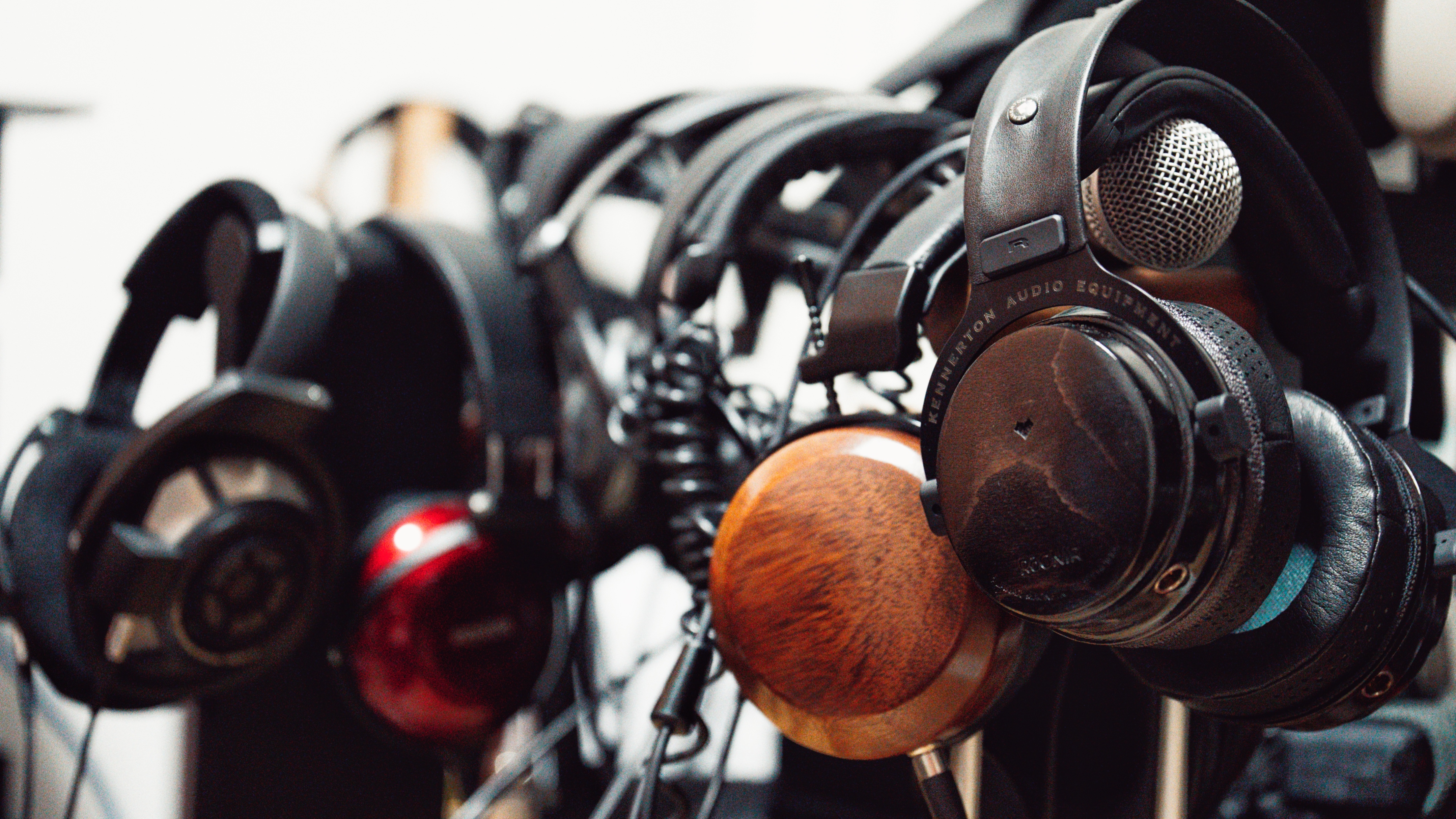 世界上最贵的耳机是哪款,世界上最贵的耳机是多少钱