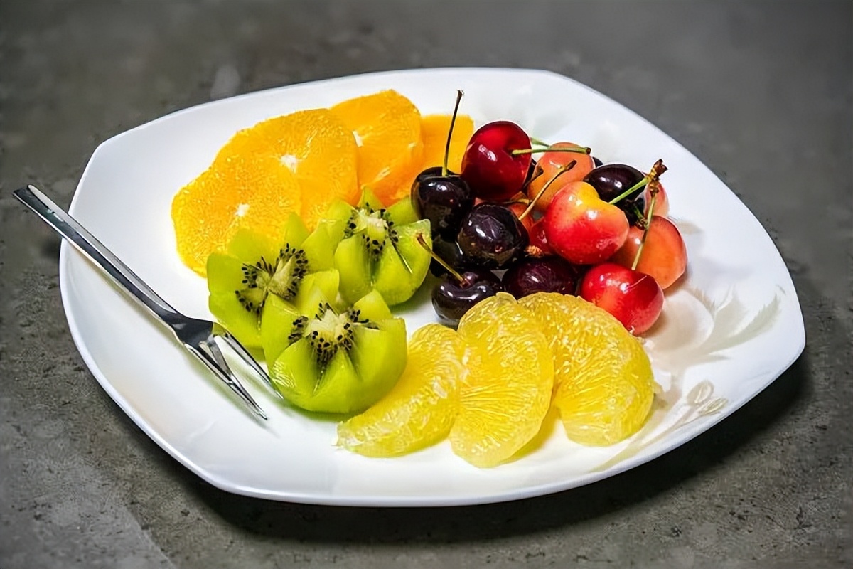 2023年6月“科学”流言榜：热射病就是中暑？车内暴晒的矿泉水会致癌？