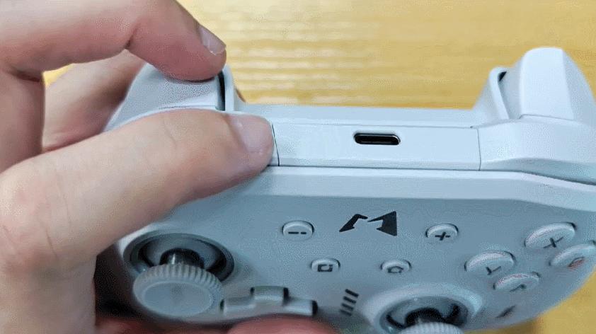 送男朋友游戏手柄方便携带,七夕送男朋友游戏手柄