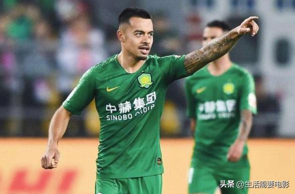 足球纹身禁止铲球,足球运动员不允许露纹身