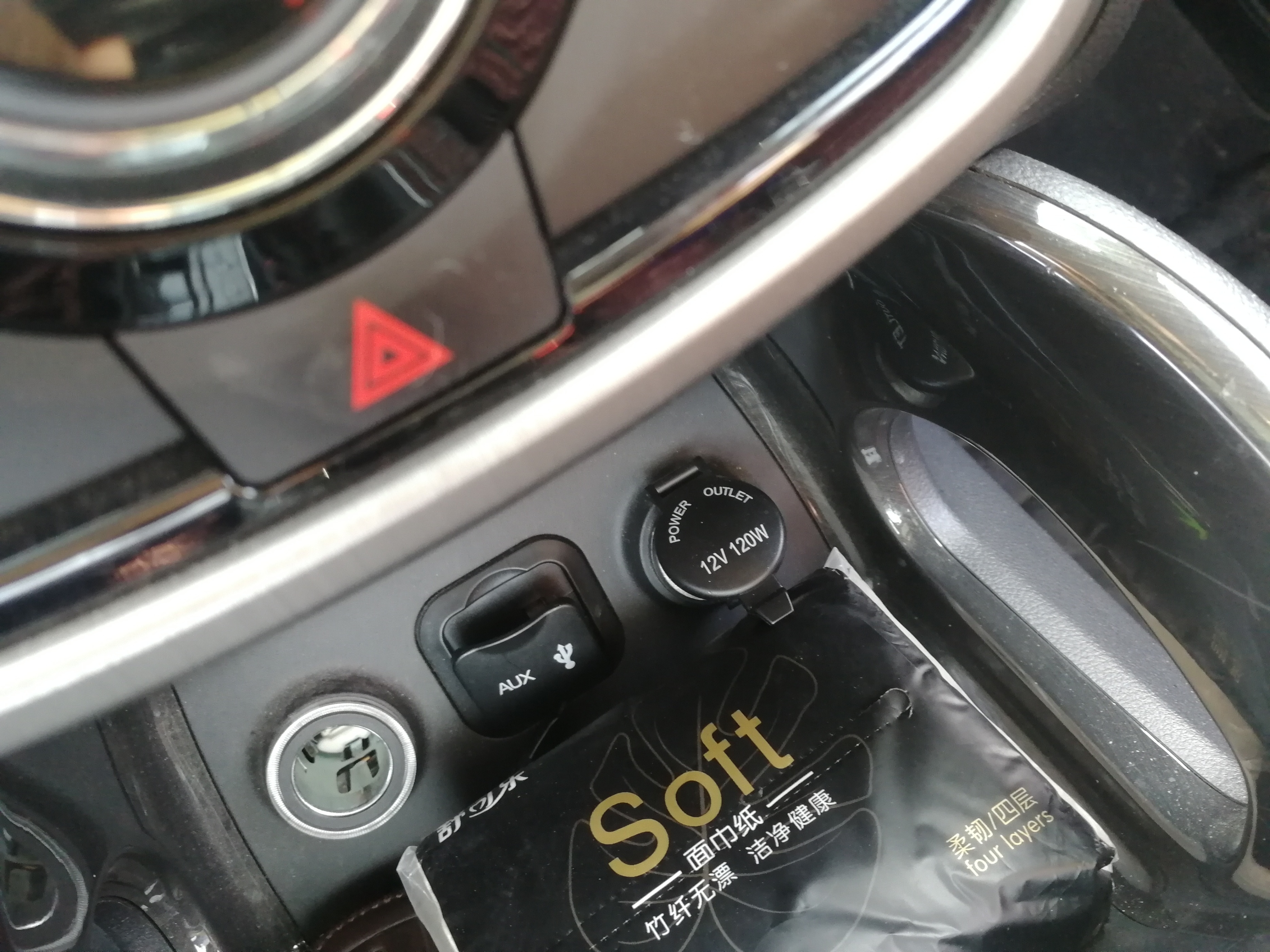 长途自驾前轮胎怎么检查,长途开车前怎么检查轮胎