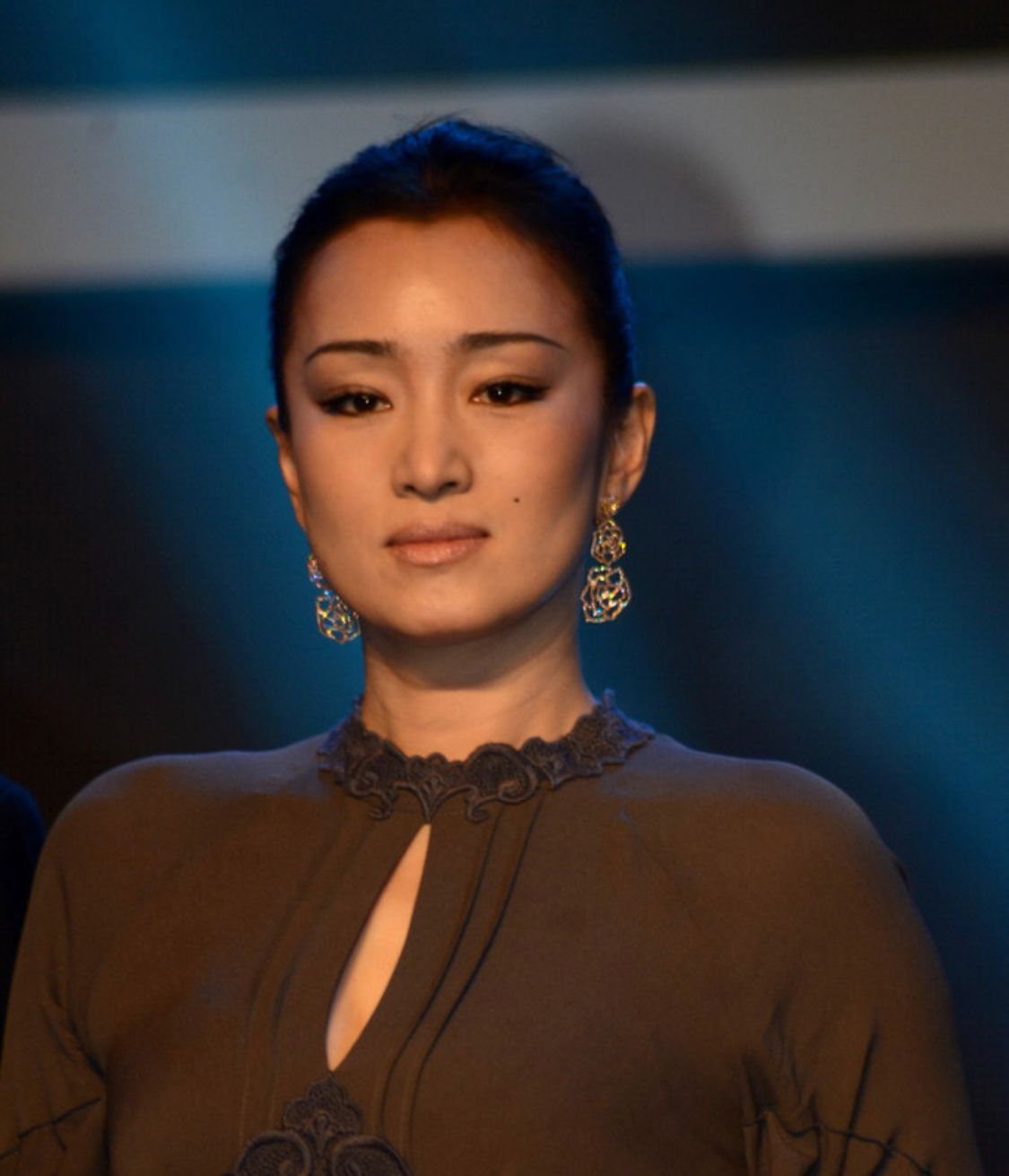 董洁和巩俐谁更漂亮,巩俐章子怡董洁周冬雨