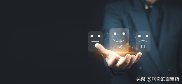 现在用手机赚钱又快又简单,手机赚钱哪个软件赚钱多