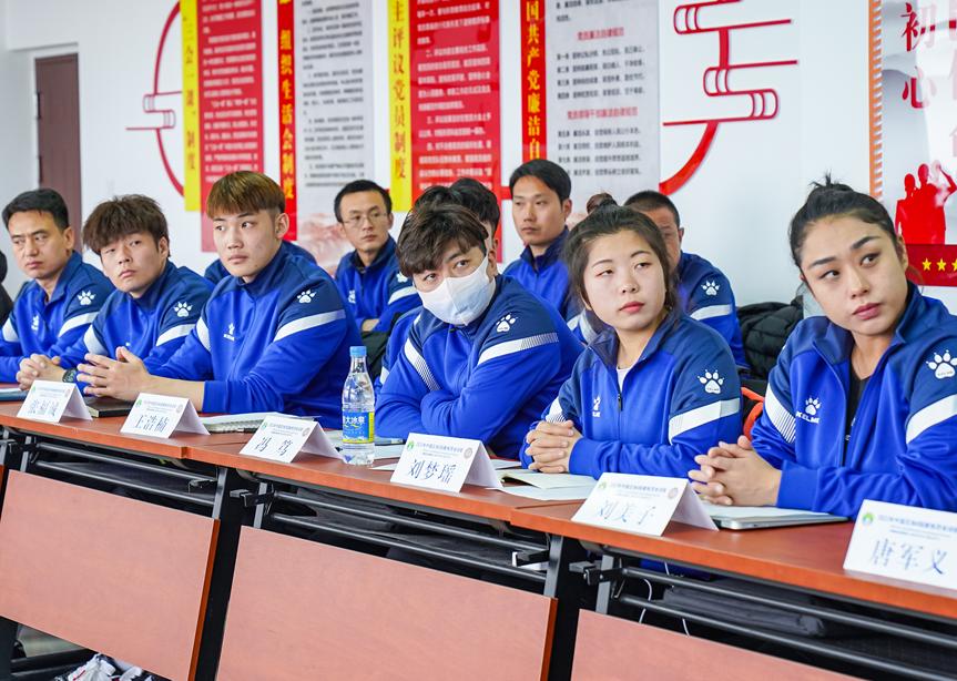 2024中国足球业余教练员培训,2024年中国足球d级教练培训班