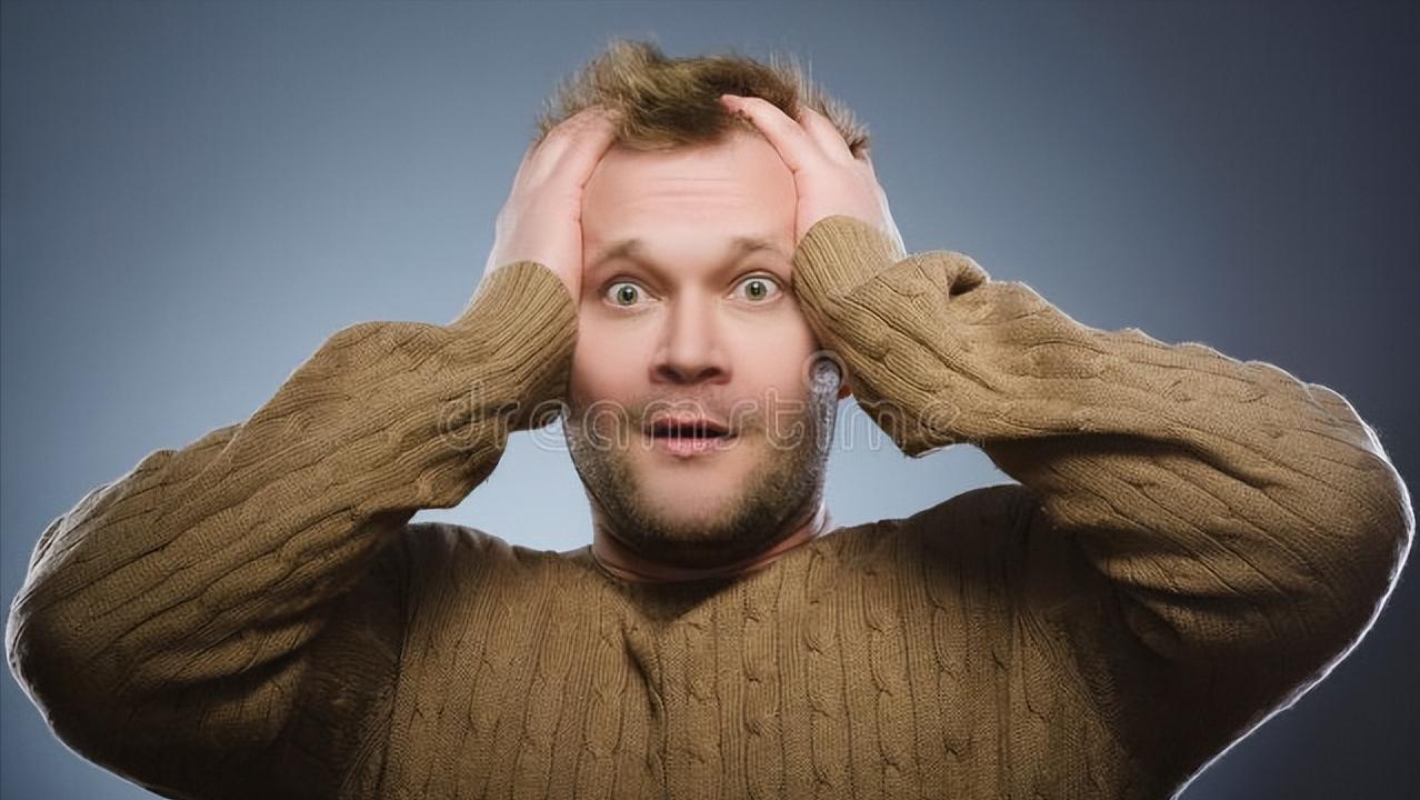 晚上睡觉容易做梦是磁场作用吗,把手放在肚子上睡觉容易做梦