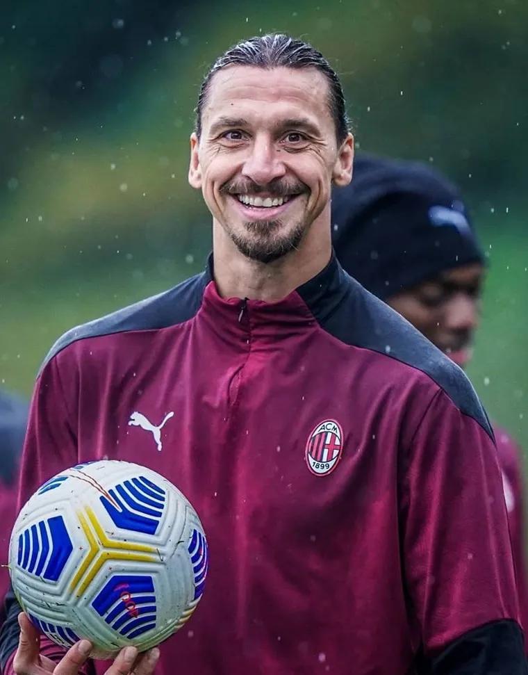 41岁的伊布终于选择了告别绿茵场,伊布退役四大梦想