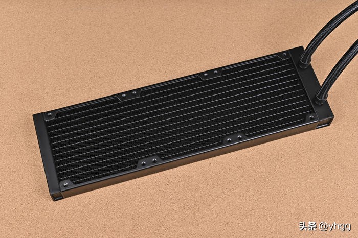 黑金全塔海景房——ROGZ790HERO+4080猛禽+追风者NV7装机展示