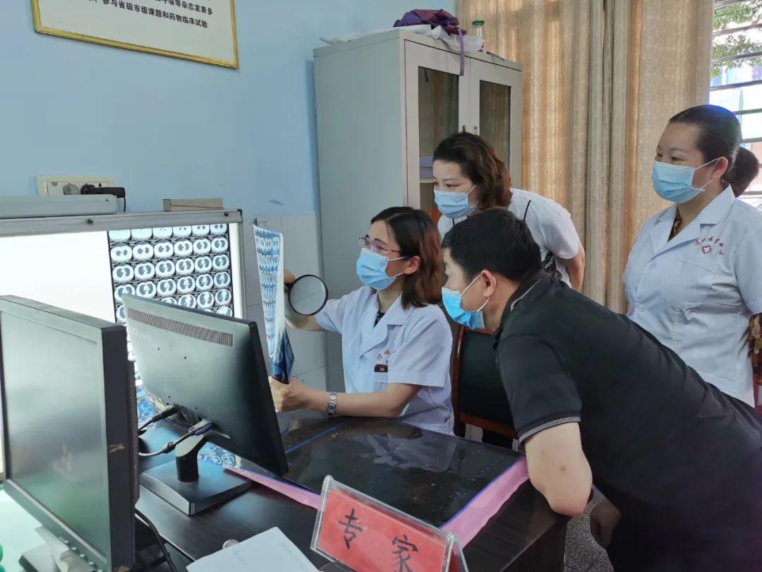 肺被气炸了谁来开导,肺被气炸了