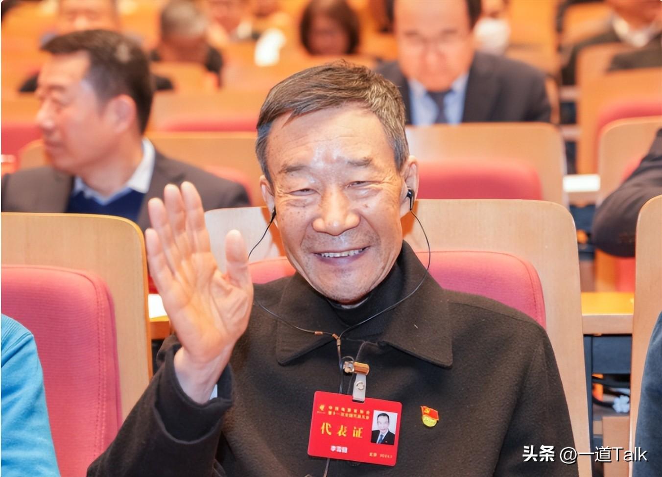 高清镜头下明星们的真实状态,明星高清镜头皮肤状态