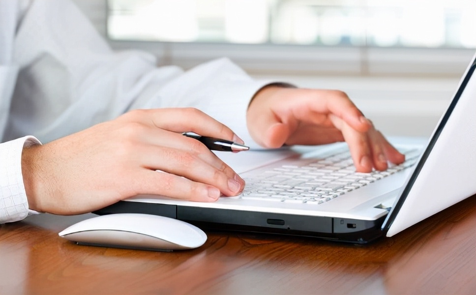 腕部筋疼啥原因,腕部疼痛如何治疗