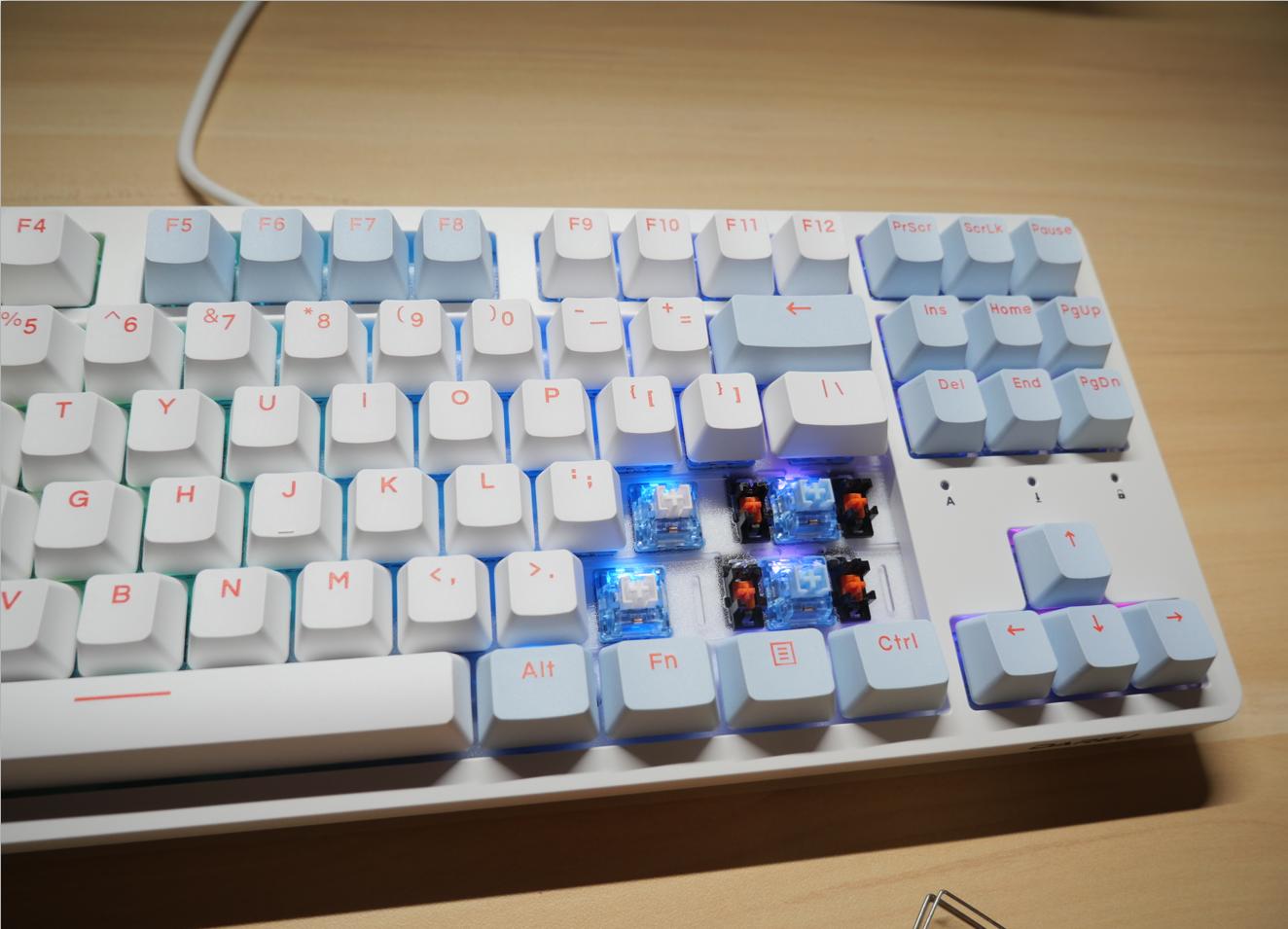 观纬测评联想,机械键盘国产轴和cherry轴的区别