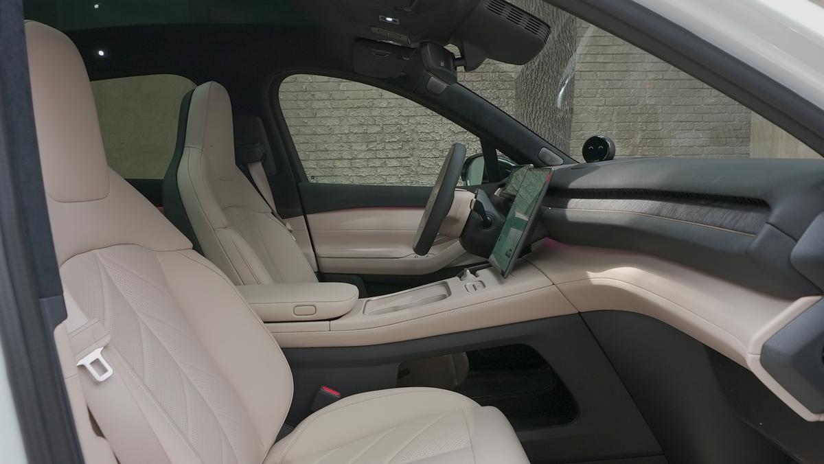 能把老婆当成“女王”宠，我只服蔚来