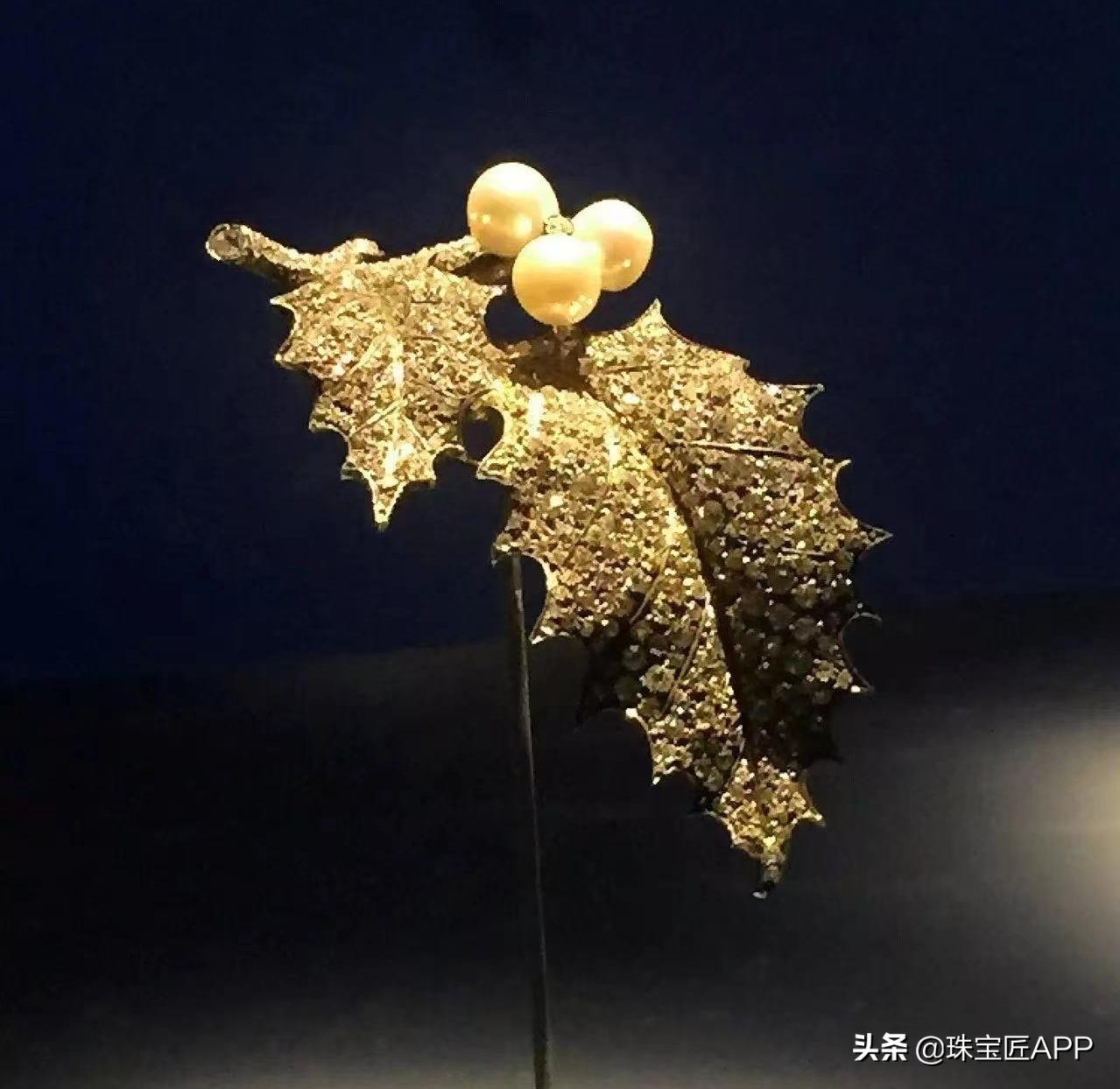 欧洲皇室珠宝冠冕,拿破仑帽300年