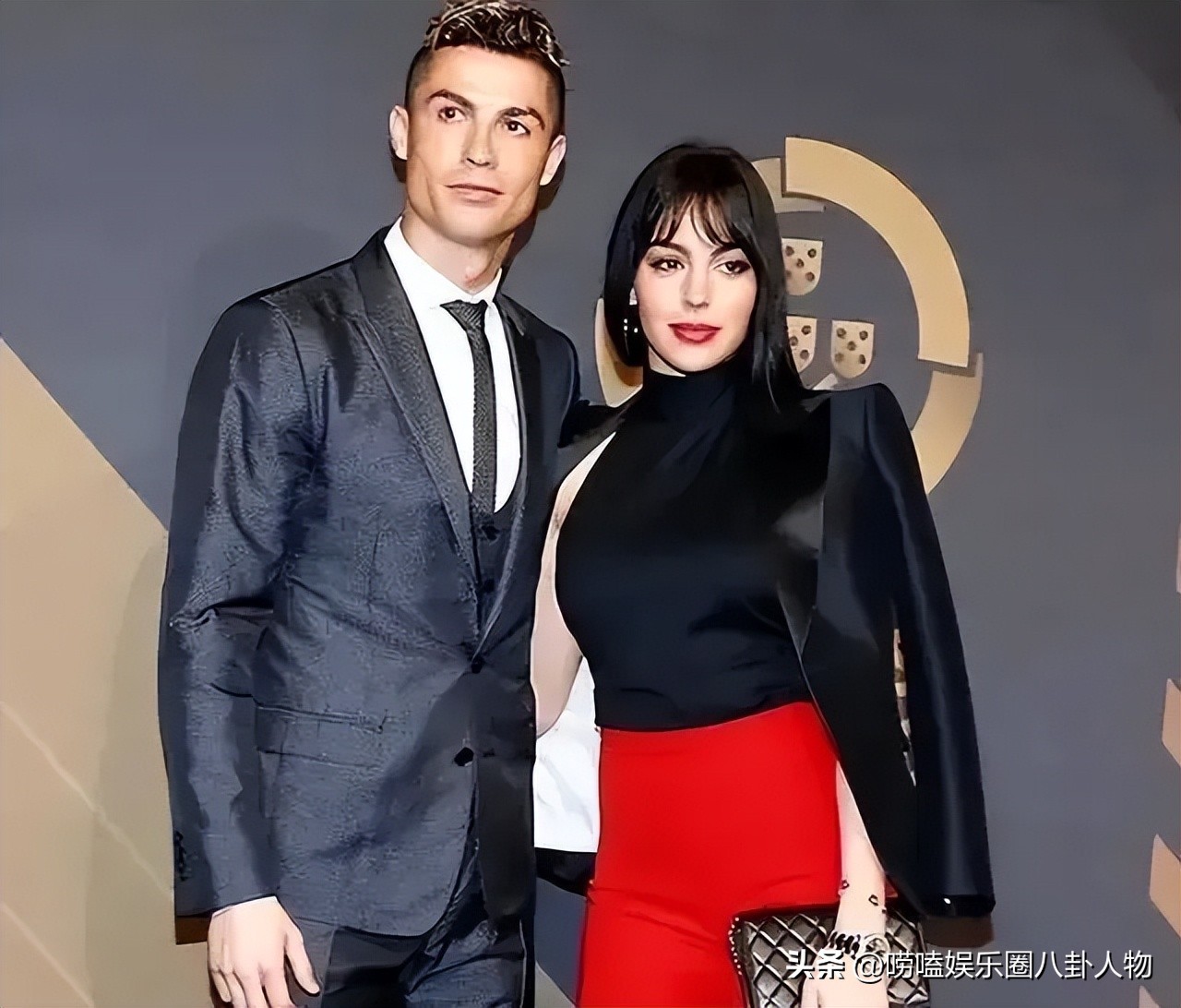 c罗饮恨卡塔尔,37岁C罗泪别世界杯