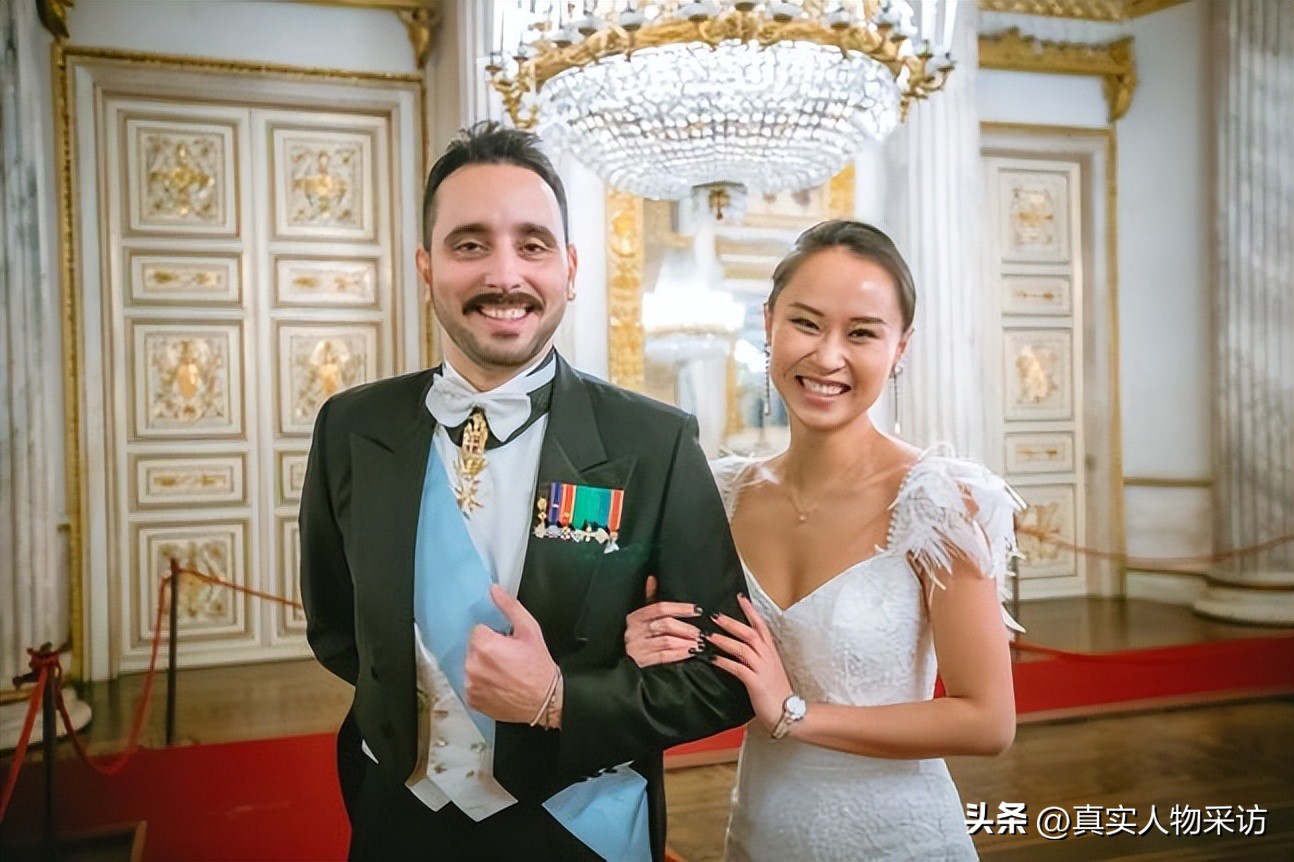 我，做3年空姐，靠6种流利外语出入欧洲宫廷，梦想建立商业帝国