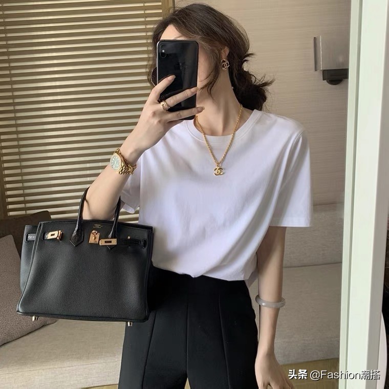 公认最好看的小众配饰搭配,5件饰品让你的搭配走向时尚