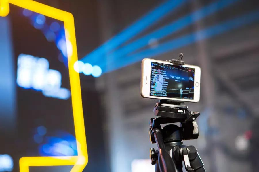 为什么年轻人做互联网容易成功,互联网时代普通人的出路和机会