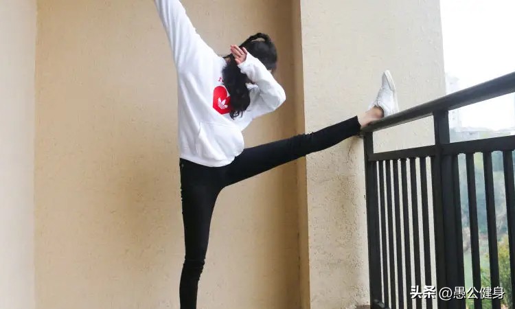 健身锻炼在家做20分钟全套,20分钟的渐进式的全身锻炼