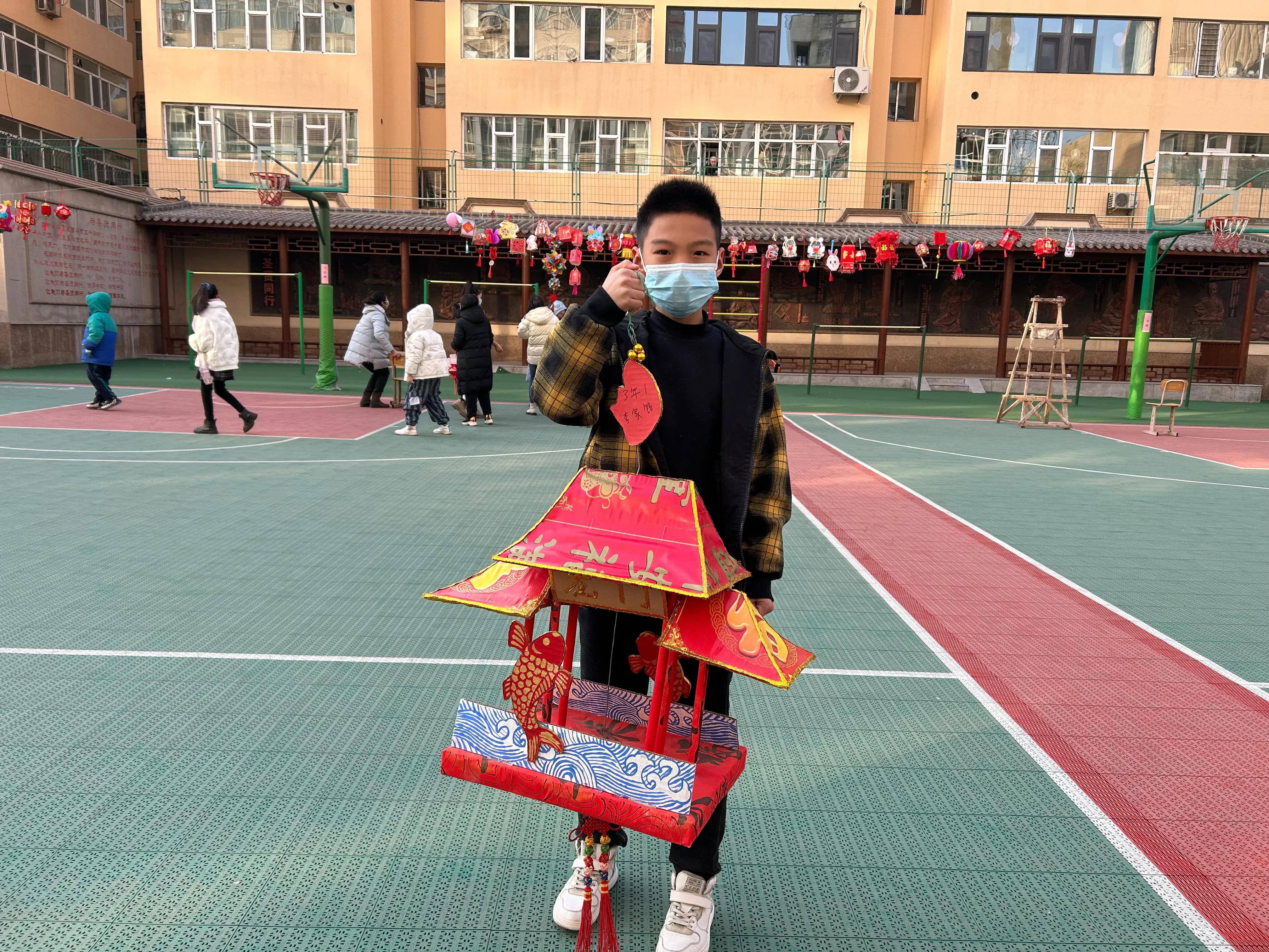 元宵节变废为宝巧做花灯,变废为宝小学生制作新年花灯