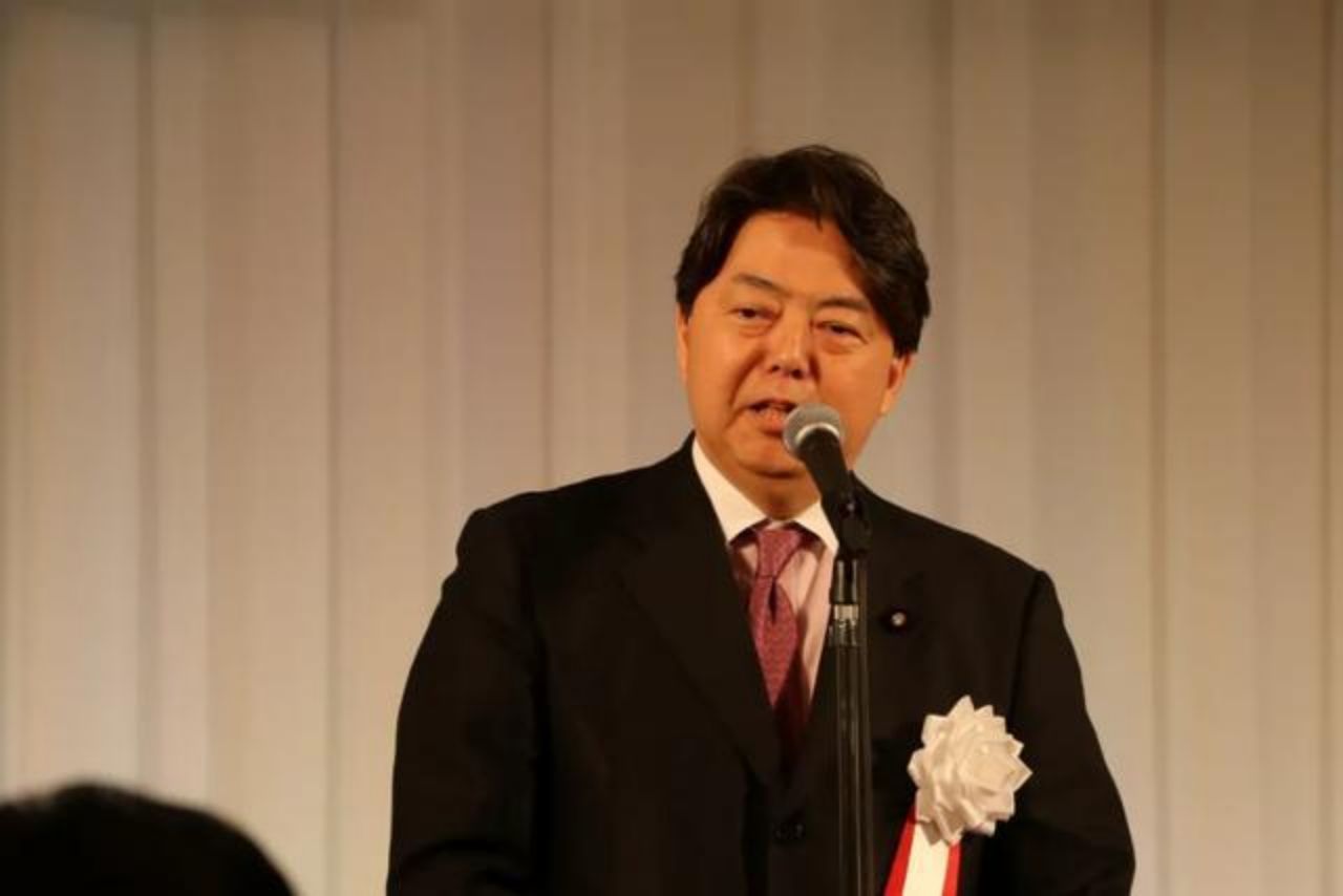 日本外相首谈对华政策,日本外相最新消息