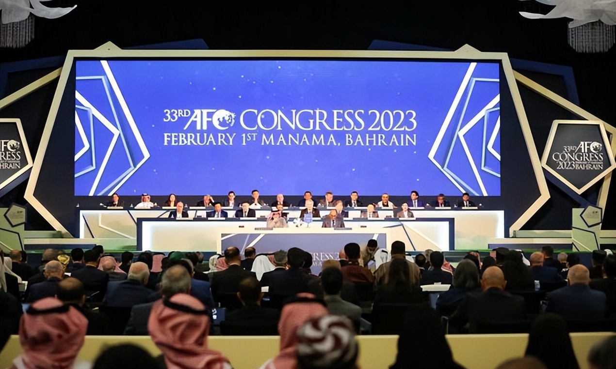 尹波|杜兆才落选，中国足球输给“大势”和“小节”