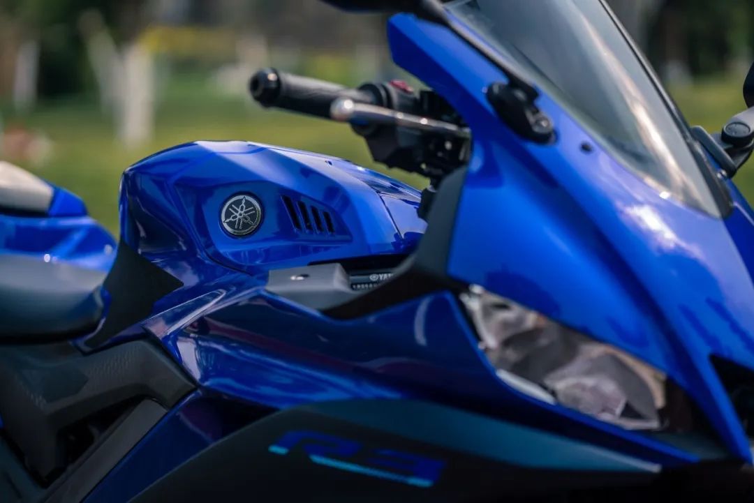 雅马哈yzf-r25测评老款,雅马哈推荐yzf-r6