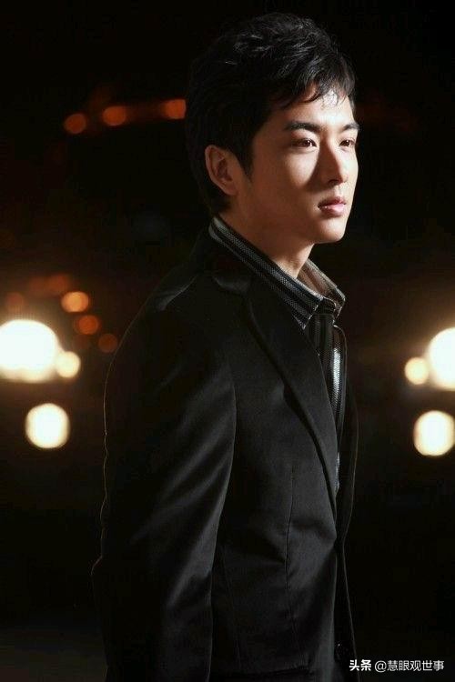 《侯海洋基层风云》无奈的巴山政府办主任杨春