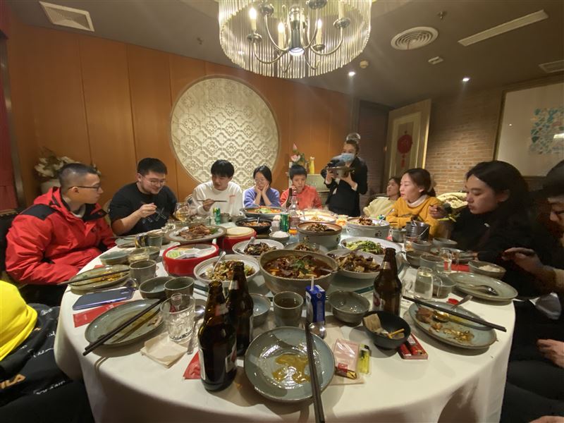 一人一字,一人一字一事