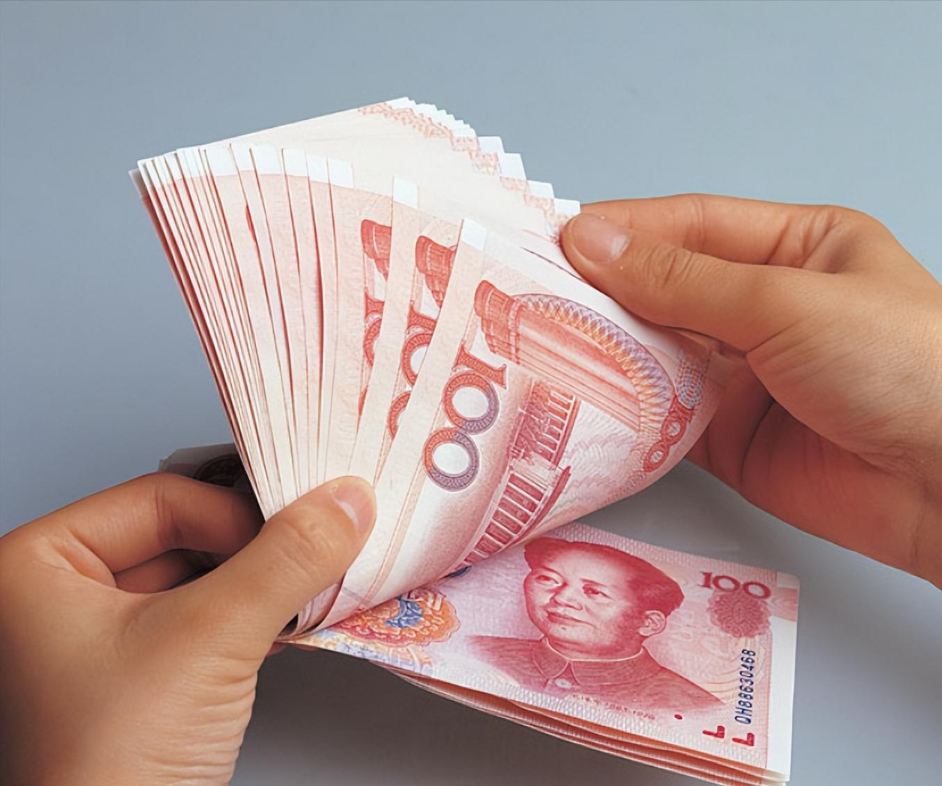 2万多的金手镯丢了心痛,金镯子丢了三千多