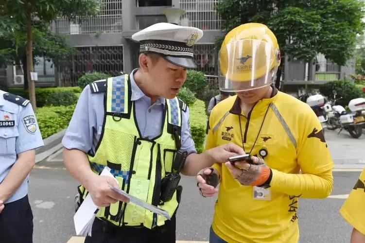 个人兼职送外卖一次能挣多少,一个月兼职送外卖能挣多少钱