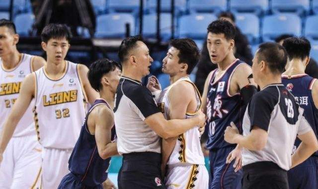 广东vs广厦目前战绩是多少比多少,广厦4连败