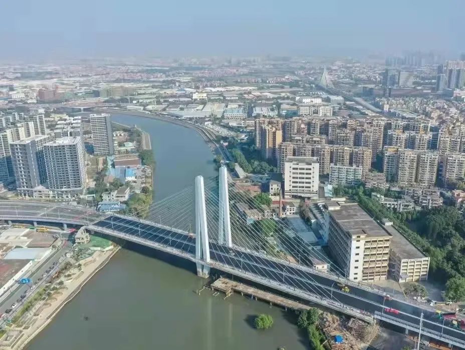 南山豪宅公寓降价500万找接盘侠,城北房价现在值得入手吗