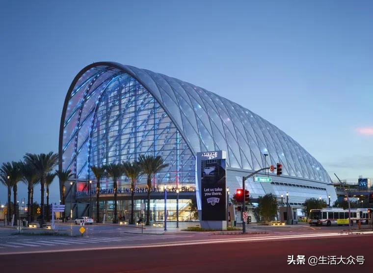 膜结构外立面,建筑工程膜结构