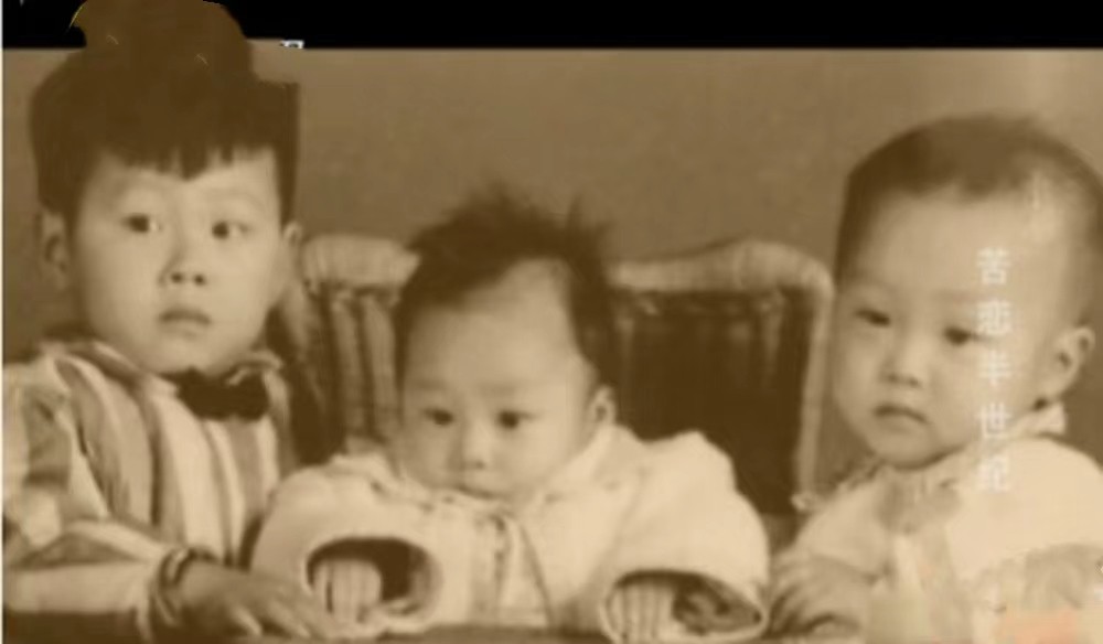 法国老太等中国初恋50年未嫁人,法国姑娘苦等初恋55年