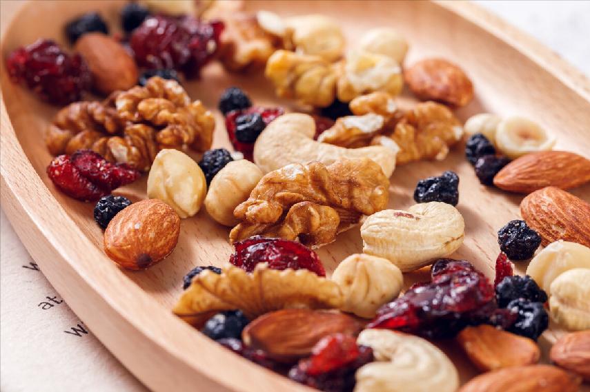 老人补钙吃什么最有效,人老中年平时要吃什么补钙