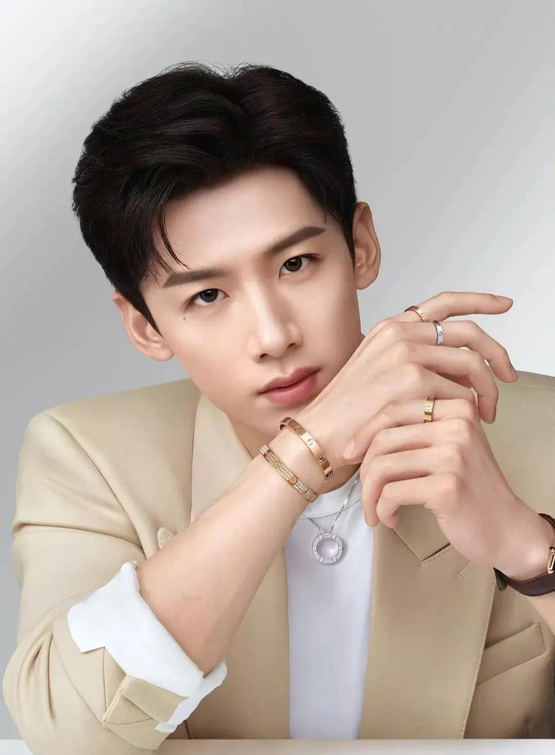 卡地亚最著名的珠宝系列love,卡地亚最新珠宝系列设计