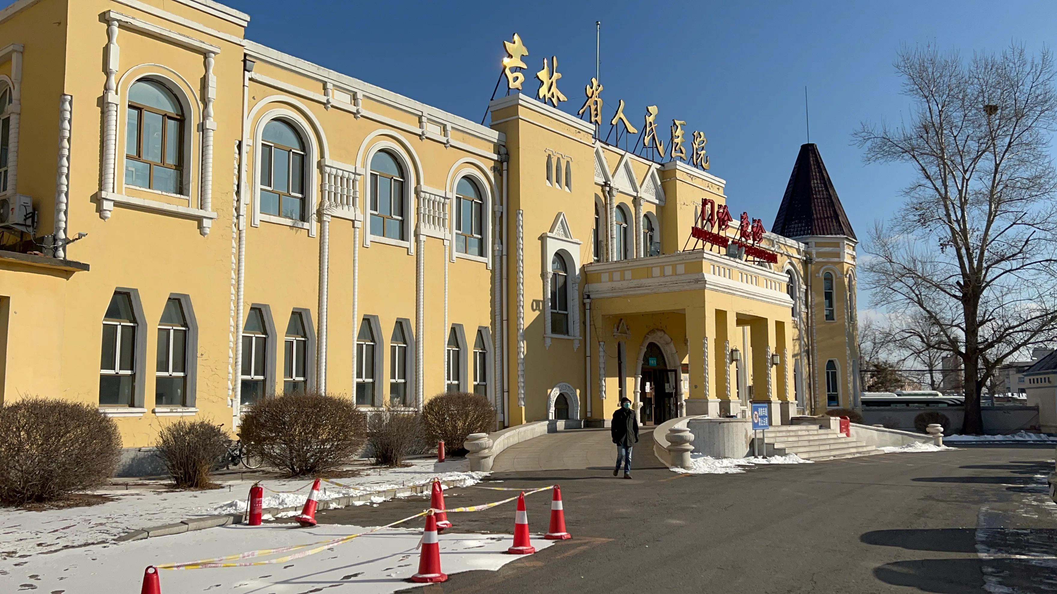 那街那景那人！《人世间》里的“吉春市”，仿佛回到旧时的长春