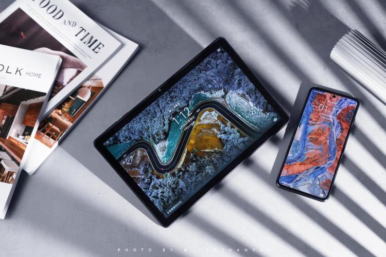 华为小米苹果平板电脑对比,华为目前最值得购买的平板电脑