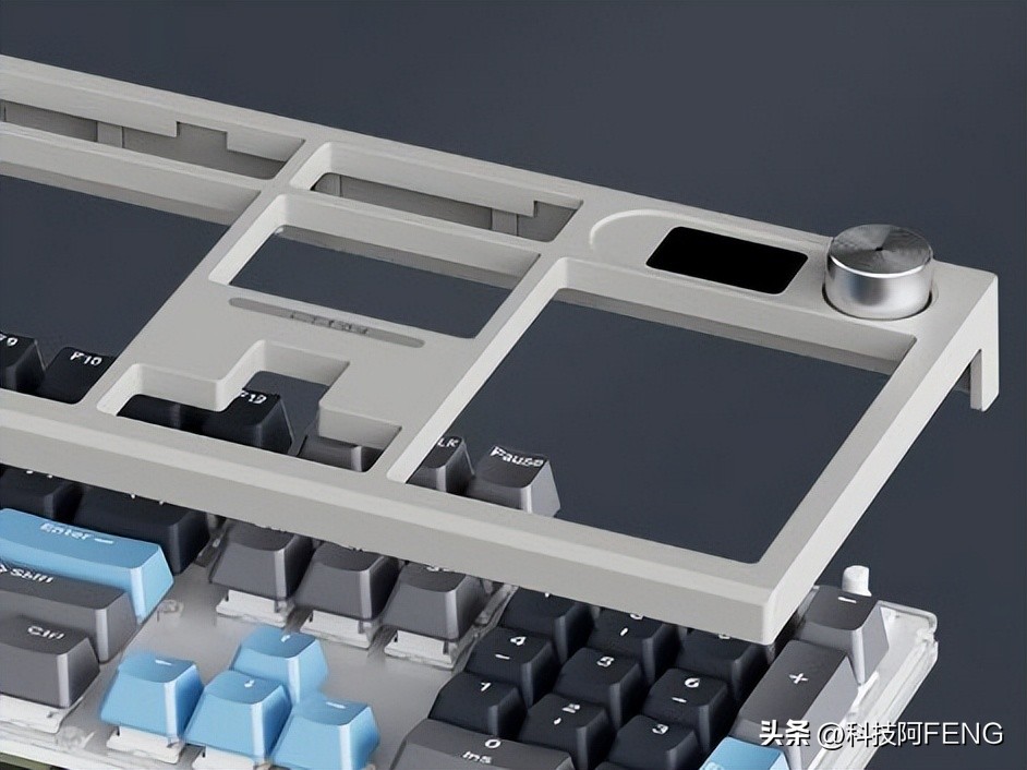 新卷王键盘新品,狼途lt104机械键盘测评