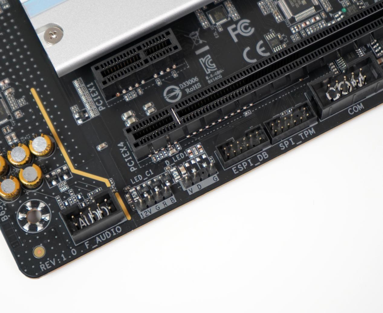 锐龙3700x配b450主板评测,锐龙53600配技嘉主板