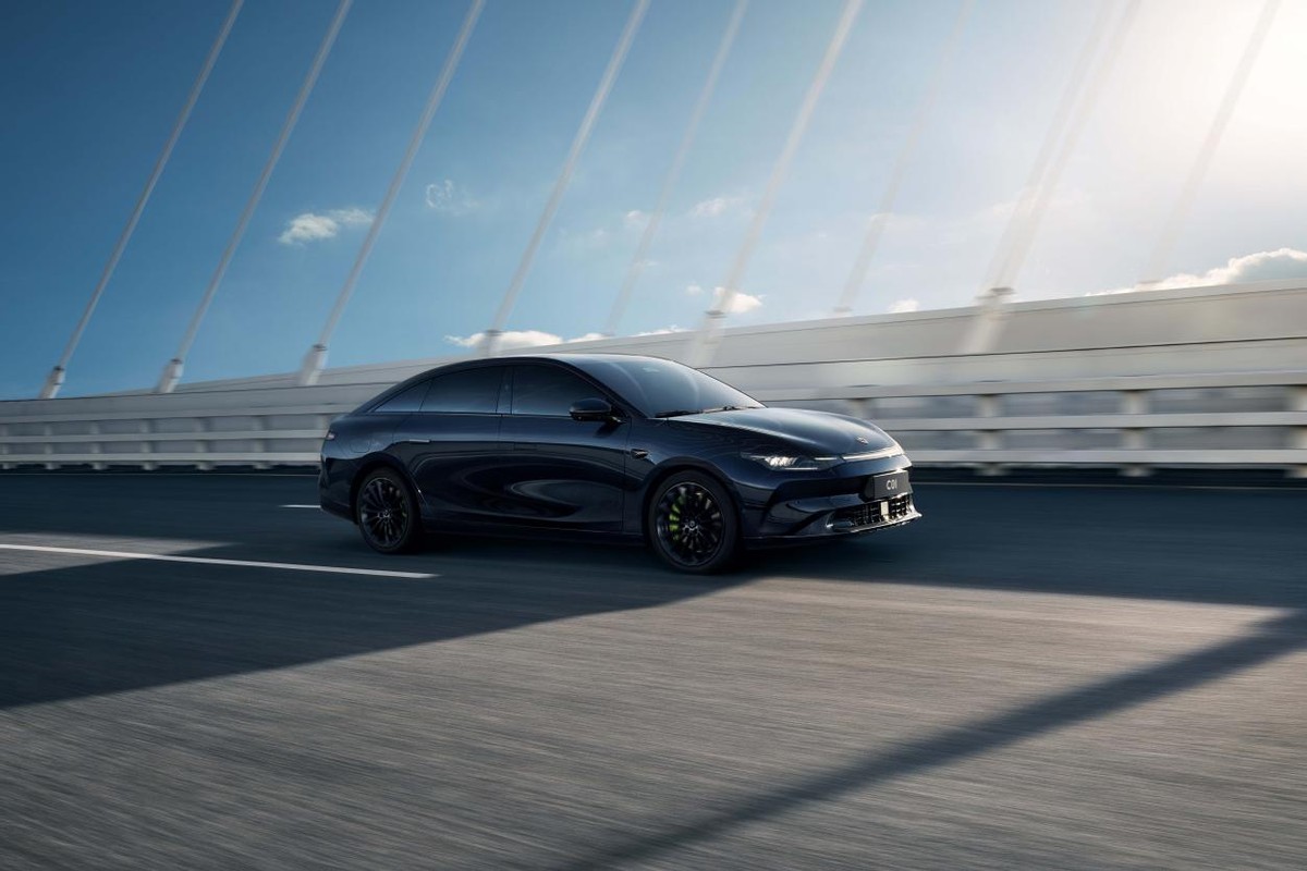 23款零跑c01外观颜色哪款性价比高,2024款零跑c01最新优惠