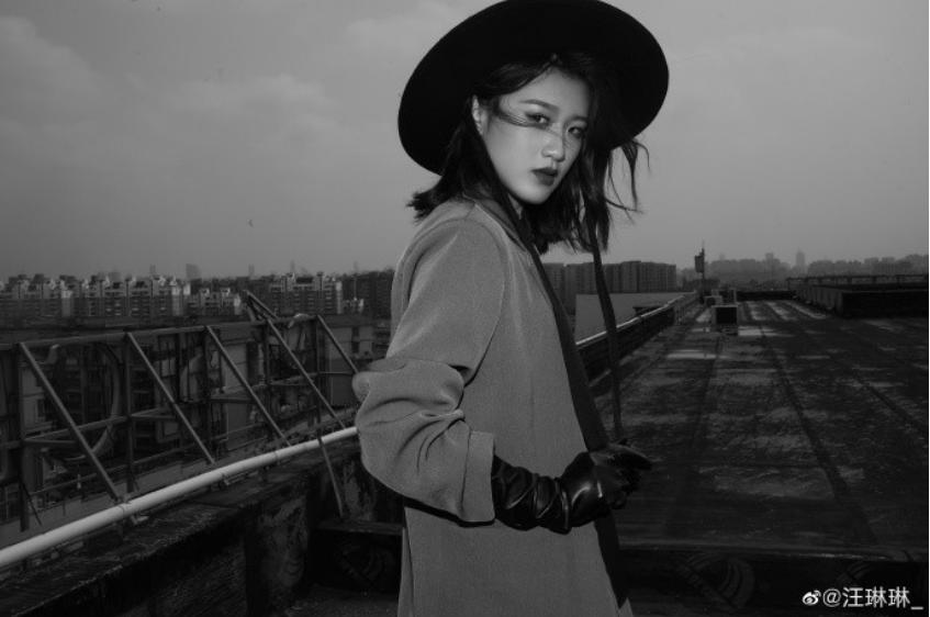 得了恐华症？中国女足又挽回男足的颜面，进球功臣颜值不亚于明星