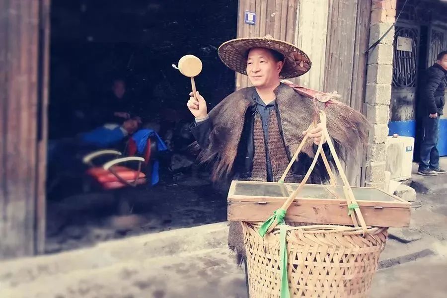 一根吸管年入过亿的生意,卖吸管月入过万