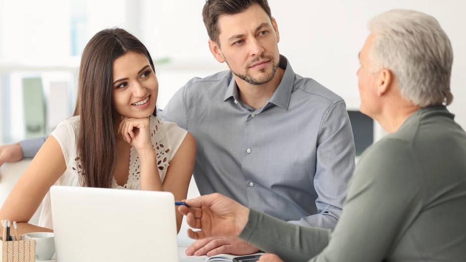 授权委托书代理权限为特别权限,授权委托书与授权委托协议一样吗