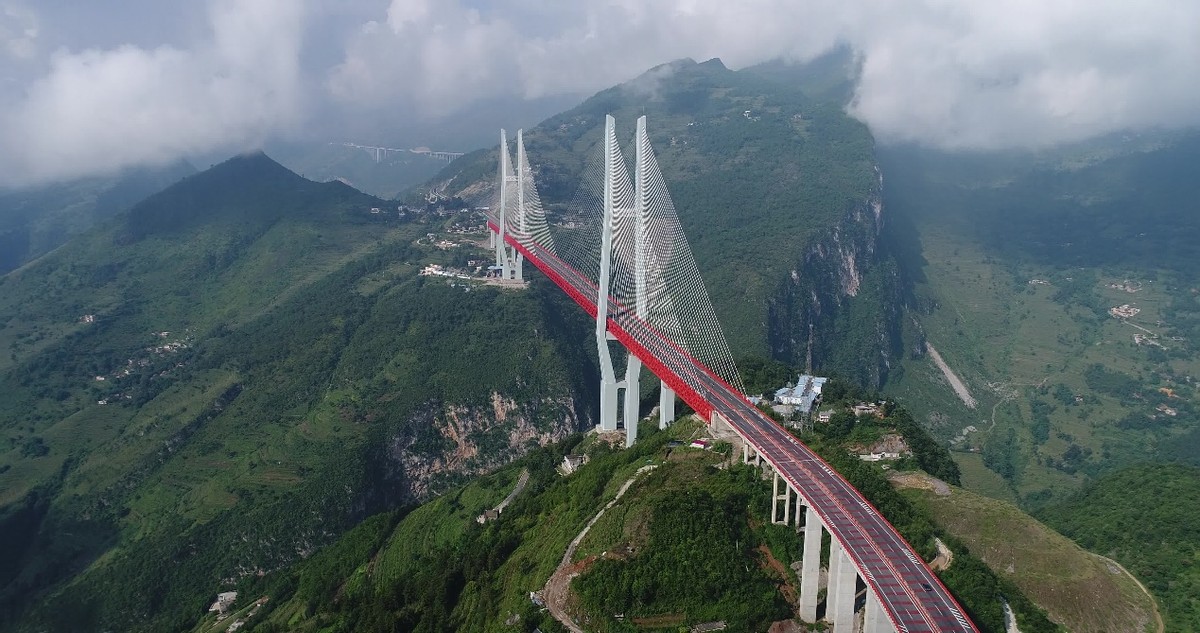 以上帝的视角看世界,上帝视角看贵州桥梁