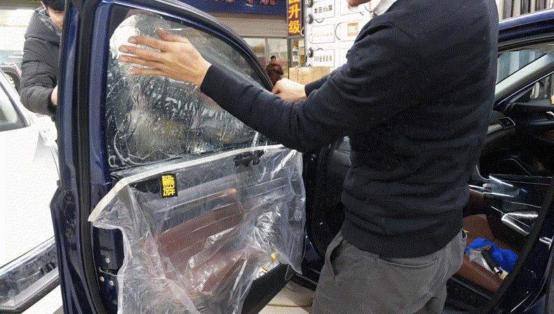 贴汽车膜的注意事项,新手小白可以自己贴汽车膜吗