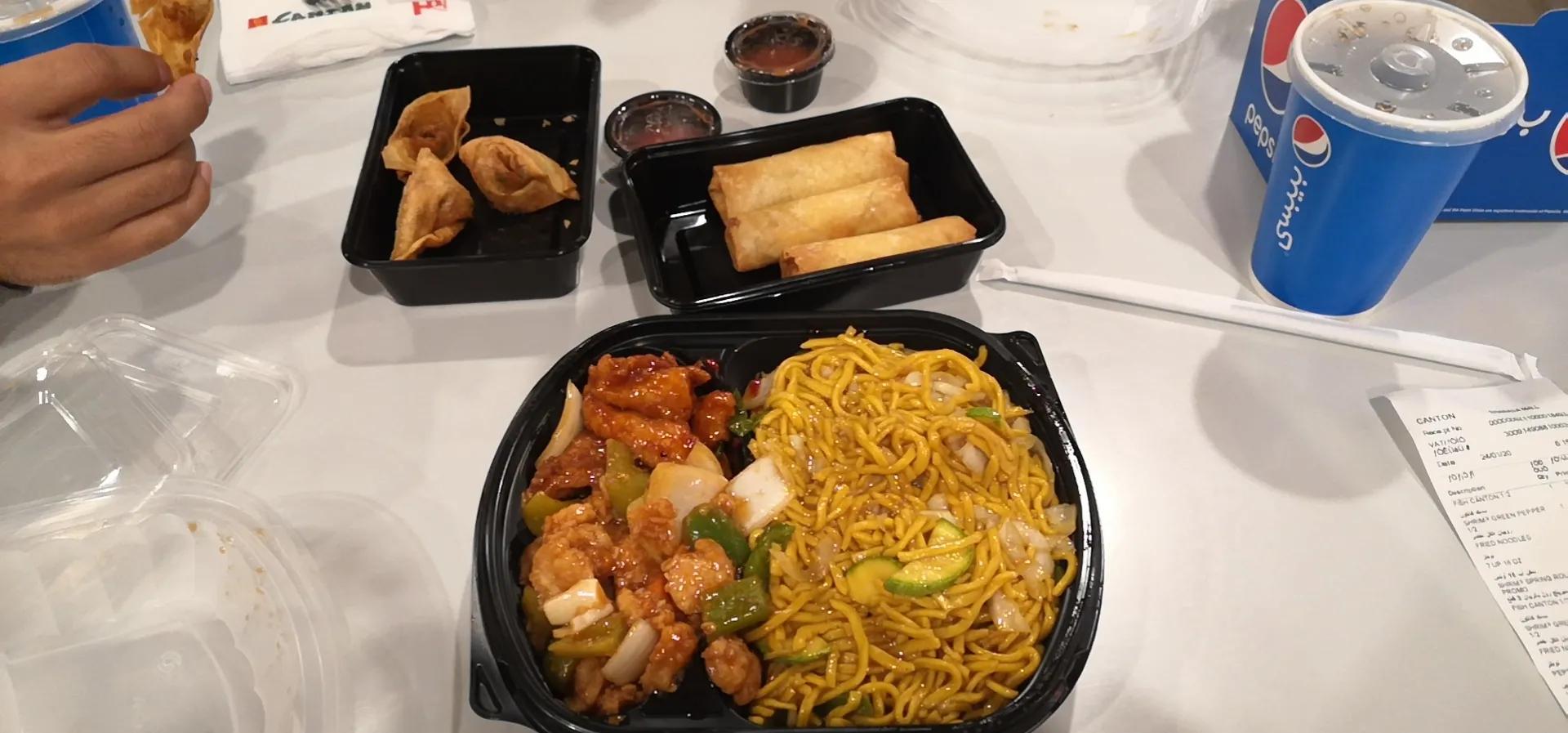 头顶一块布不是恐怖就是富什么梗,头顶一块布的人为啥那么富