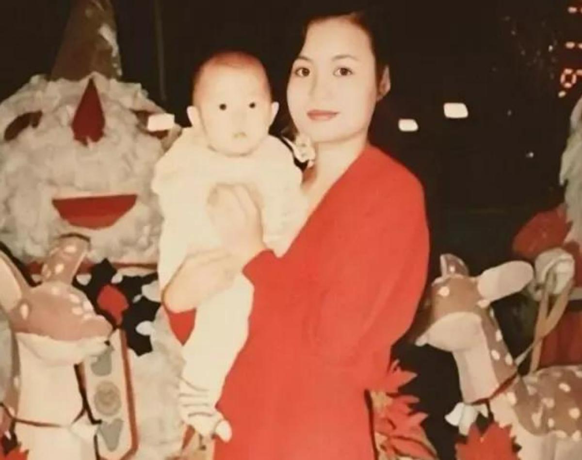 郭美美第一次入狱有减刑吗,郭美美是如何入狱的